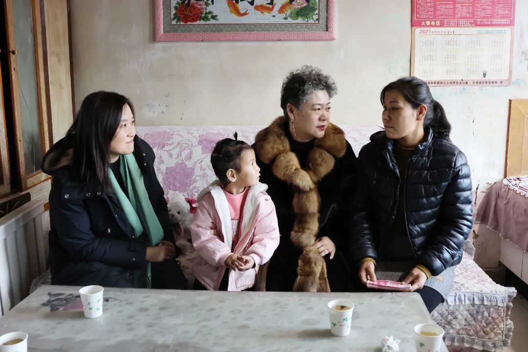 彩乐园(中国游)官方网站矿业益行红光——捐资助学